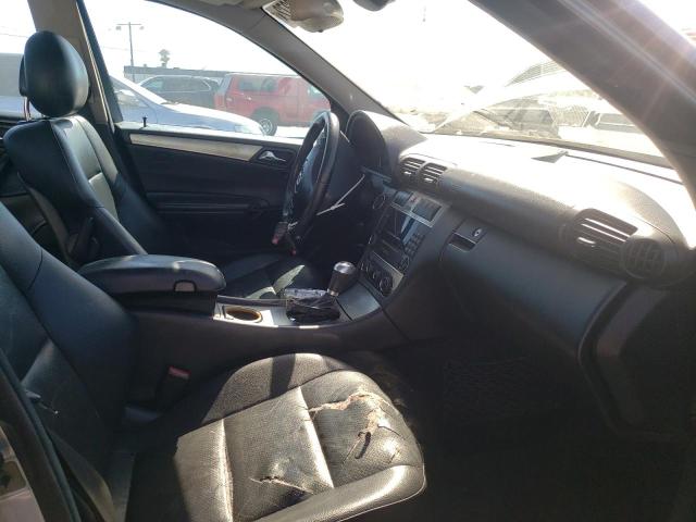 Photo 5 from auction – 2005 MERCEDES-BENZ C-CLASS with VIN WDBRF40J05F619982