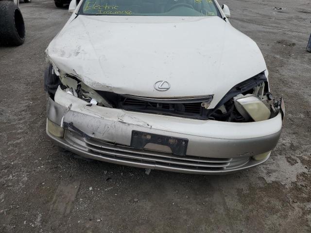 Photo 9 from auction – 1998 LEXUS ES 300 with VIN JT8BF28G0W0134034