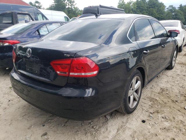 Photo 4 from auction – 2015 VOLKSWAGEN PASSAT S with VIN 1VWAT7A38FC095120