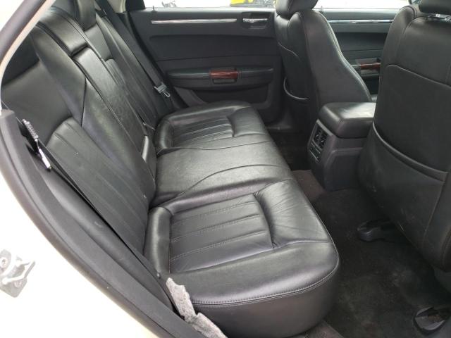 Photo 6 from auction – 2010 CHRYSLER 300C with VIN 2C3CK6CT5AH115517