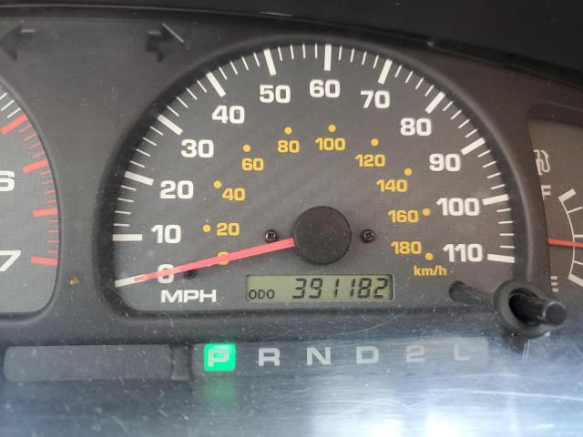 Photo 8 from auction – 2001 TOYOTA 4RUNNER SR with VIN JT3GN86R110196668