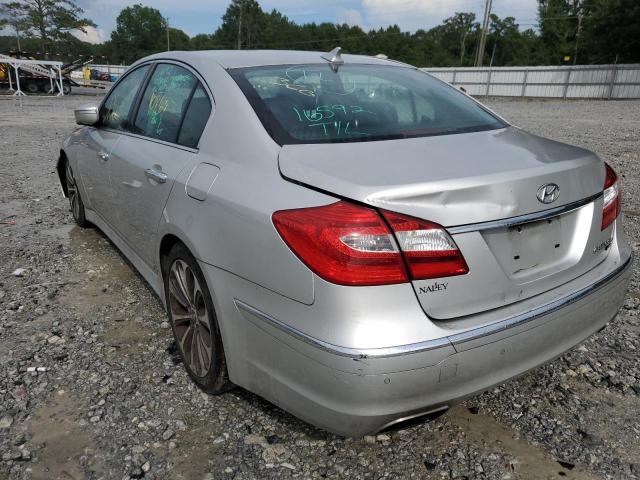 Photo 3 from auction – 2012 HYUNDAI GENESIS 5. with VIN KMHGC4DH9CU187633