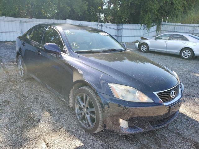 LEXUS IS 250 2007 مع رقم تعريف المركبة JTHCK262975011358 - صورة من المزاد