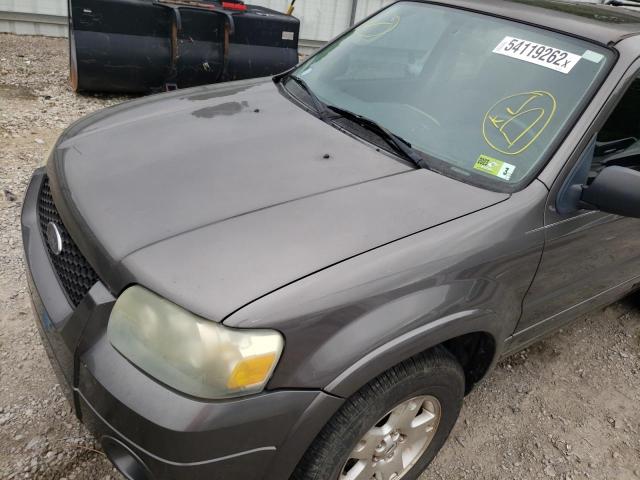 Photo 9 from auction – 2006 FORD ESCAPE LIM with VIN 1FMCU04176KA03586