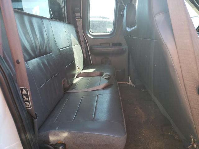 Photo 6 from auction – 2002 FORD F150 with VIN 1FTRX18W62NC01117
