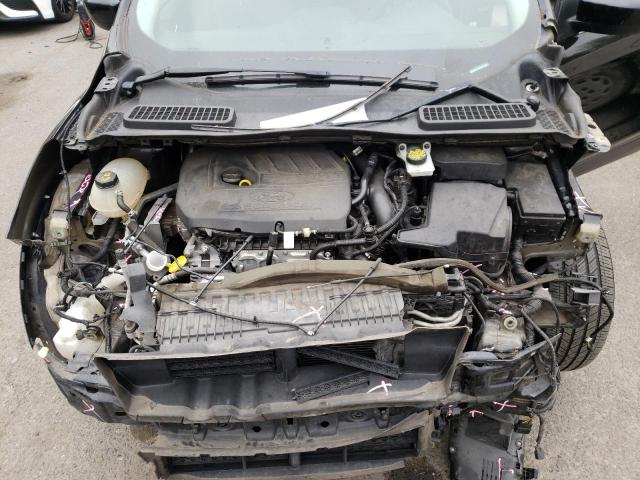 Photo 7 from auction – 2017 FORD ESCAPE SE with VIN 1FMCU9GD7HUC03790