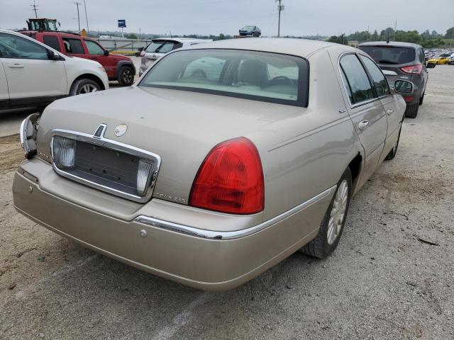Photo 4 from auction – 2004 LINCOLN TOWN CAR E with VIN 1LNHM81WX4Y632791