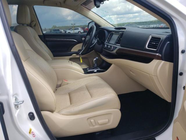 Photo 5 from auction – 2016 TOYOTA HIGHLANDER with VIN 5TDYKRFHXGS158562