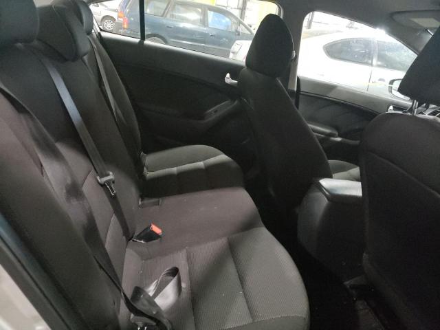 Photo 6 from auction – 2017 KIA FORTE LX with VIN 3KPFK4A74HE078405