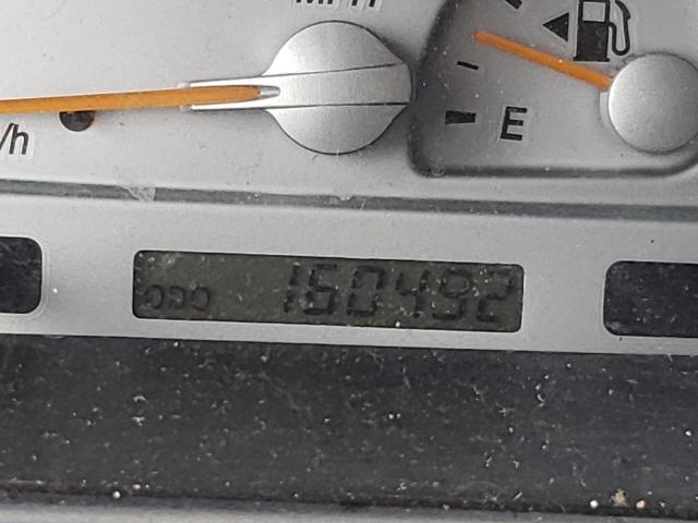 Photo 8 from auction – 2003 TOYOTA CAMRY LE with VIN JTDBF30KX30148476