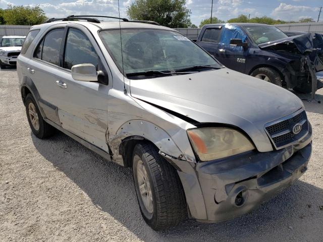 KIA SORENTO EX 2004 with VIN KNDJD733245239694 - Photo from auction