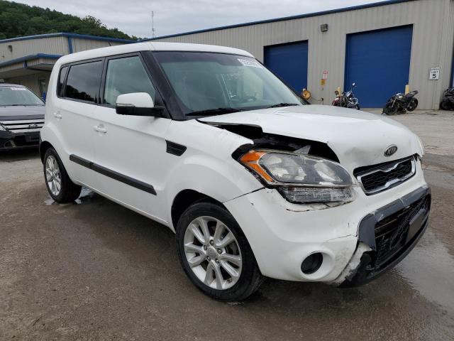 KIA SOUL + 2012 with VIN KNDJT2A6XC7462569 - Photo from auction