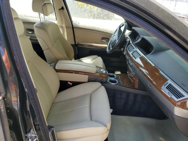 Photo 5 from auction – 2007 BMW 750 with VIN WBAHN83557DT65977
