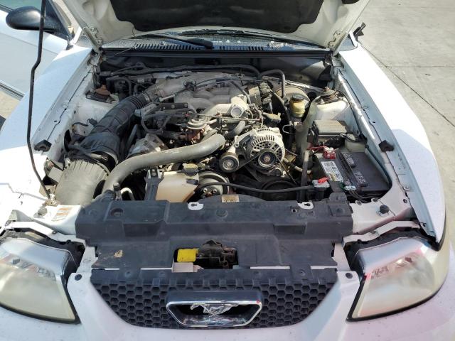 Photo 7 from auction – 2000 FORD MUSTANG with VIN 1FAFP444XYF234025