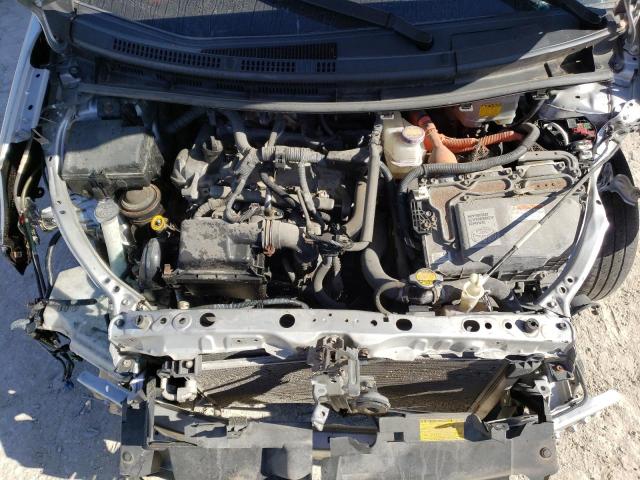 Photo 7 from auction – 2013 TOYOTA PRIUS C with VIN JTDKDTB34D1045609