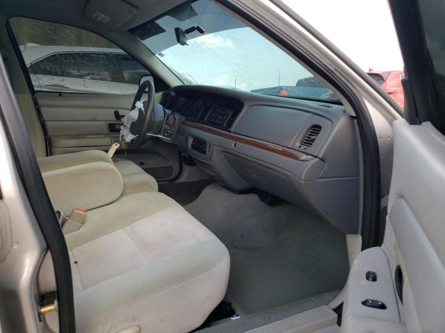 Photo 5 from auction – 2005 FORD CROWN VICT with VIN 2FAFP73W85X135580