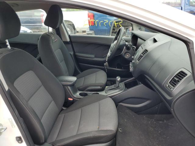 Photo 5 from auction – 2016 KIA FORTE LX with VIN KNAFX4A6XG5576074