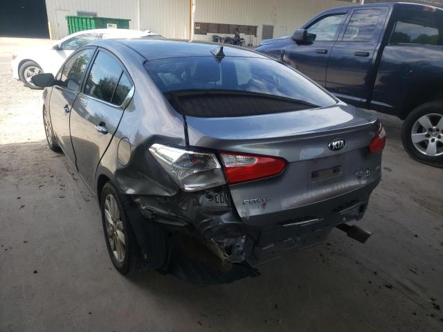 Foto 3 de la subasta – 2015 KIA FORTE EX con VIN KNAFX4A84F5261397