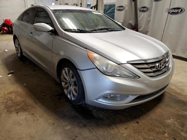 HYUNDAI SONATA SE 2013 with VIN 5NPEC4AC2DH749596 - Photo from auction