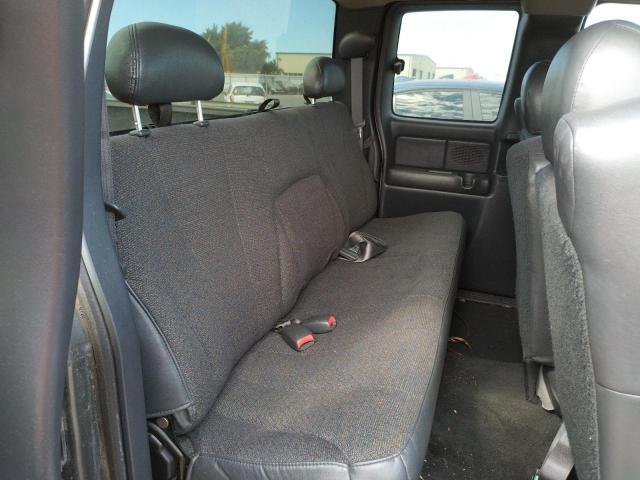 Photo 6 from auction – 2001 CHEVROLET SILVERADO with VIN 2GCEC19W811258699