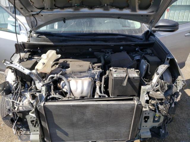 Photo 7 from auction – 2018 TOYOTA RAV4 LE with VIN 2T3BFREV2JW761402