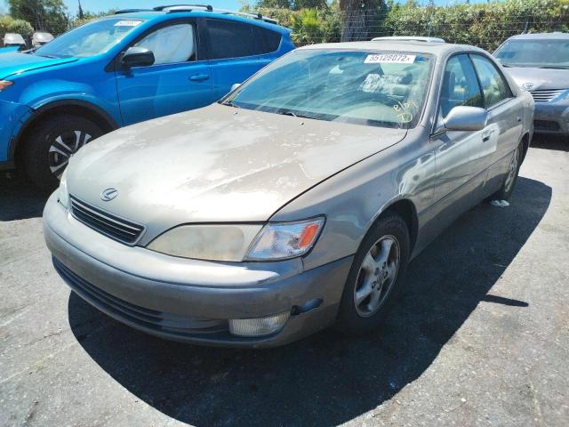 Photo 2 from auction – 1998 LEXUS ES 300 with VIN JT8BF28G8W5029325