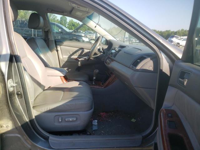 Photo 5 from auction – 2005 TOYOTA CAMRY LE with VIN 4T1BE32K85U623209