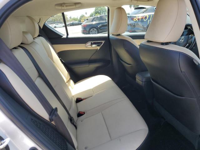 Photo 6 from auction – 2017 LEXUS CT 200 with VIN JTHKD5BH0H2293846