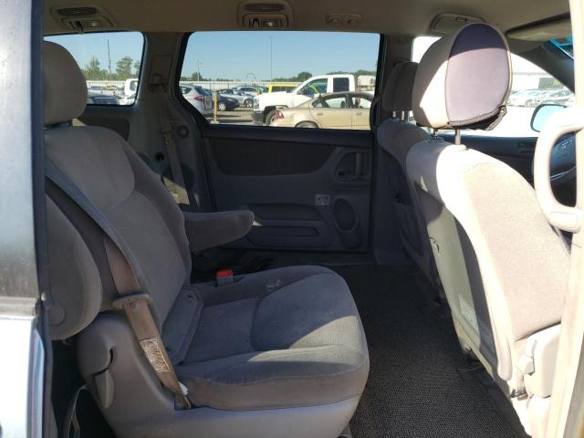 Photo 6 from auction – 2005 TOYOTA SIENNA CE with VIN 5TDZA23C15S301192
