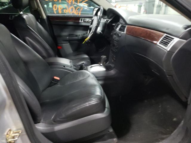 Photo 5 from auction – 2004 CHRYSLER PACIFICA with VIN 2C8GF68434R177157