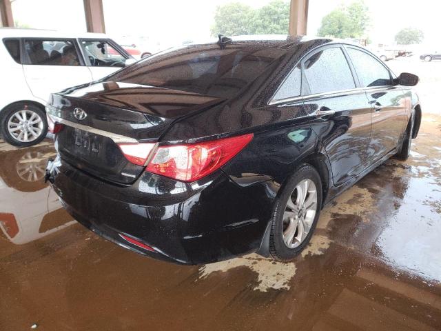 Photo 4 from auction – 2012 HYUNDAI SONATA SE with VIN 5NPEC4AC9CH450508