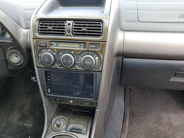 Photo 9 from auction – 2001 LEXUS IS 300 with VIN JTHBD182110015776