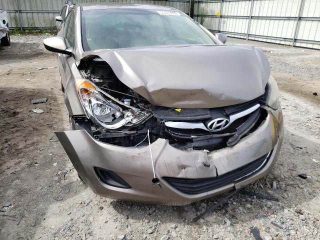 Photo 9 from auction – 2013 HYUNDAI ELANTRA GL with VIN 5NPDH4AE2DH189481