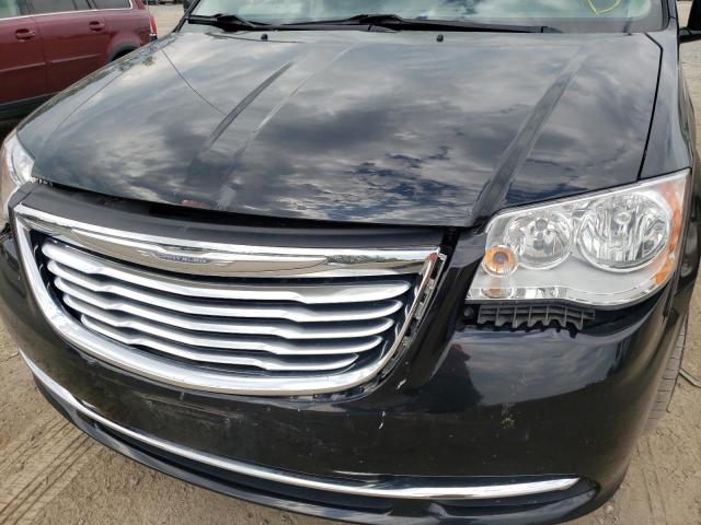Photo 9 from auction – 2016 CHRYSLER TOWN & COU with VIN 2C4RC1BG8GR239651