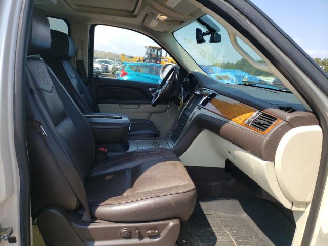 Photo 5 from auction – 2013 CADILLAC ESCALADE E with VIN 1GYS4KEF8DR141075