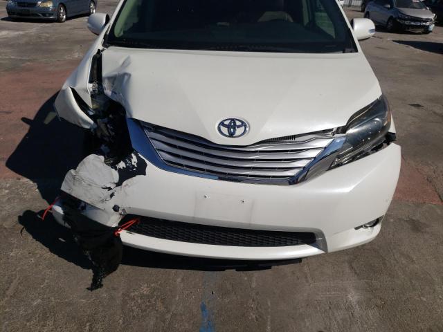Photo 9 from auction – 2017 TOYOTA SIENNA XLE with VIN 5TDYZ3DC6HS854580