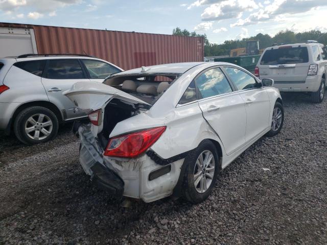 Photo 4 from auction – 2013 HYUNDAI SONATA with VIN 5NPEB4AC9DH637557