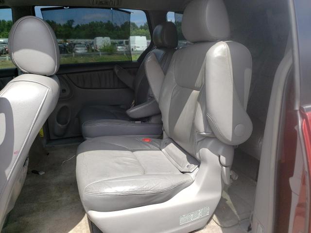 Photo 6 from auction – 2005 TOYOTA SIENNA XLE with VIN 5TDBA22C85S048746