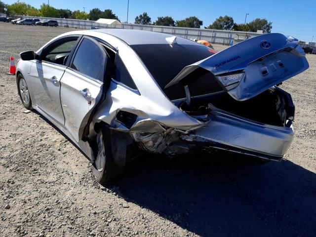 Photo 3 from auction – 2012 HYUNDAI SONATA HYB with VIN KMHEC4A47CA031388