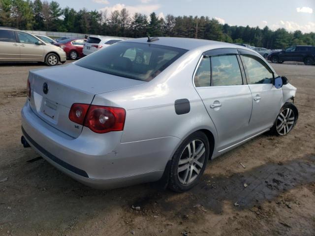 Photo 4 from auction – 2005 VOLKSWAGEN NEW JETTA with VIN 3VWDF71K45M647494