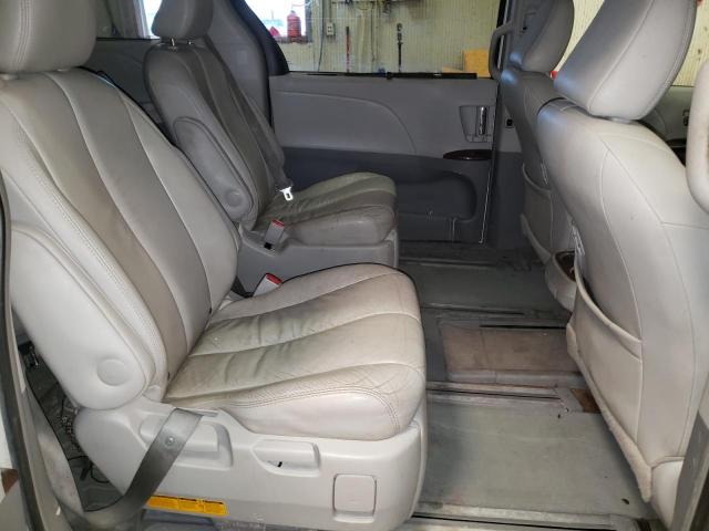 Photo 6 from auction – 2013 TOYOTA SIENNA XLE with VIN 5TDDK3DC2DS067140