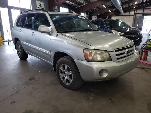 TOYOTA HIGHLANDER 2004 with VIN JTEEP21A040066294 - Photo from auction