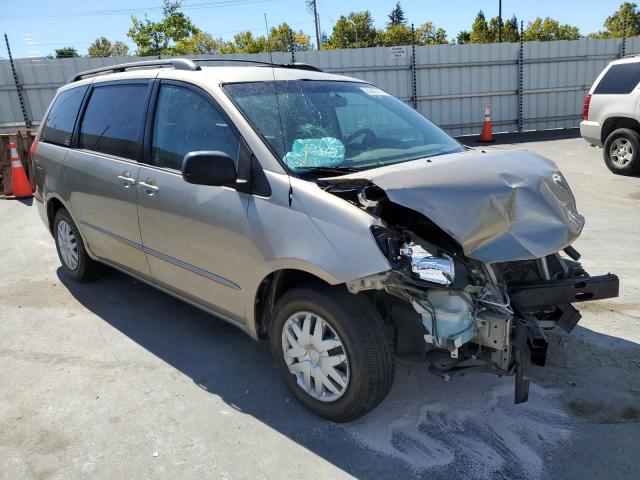 TOYOTA SIENNA CE 2004 with VIN 5TDZA23C94S118802 - Photo from auction