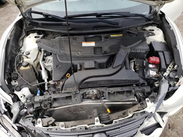 Photo 7 from auction – 2017 NISSAN ALTIMA 2.5 with VIN 1N4AL3AP4HC122479