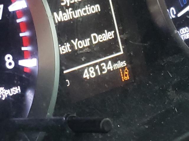 Photo 8 from auction – 2018 TOYOTA HIGHLANDER with VIN 5TDBZRFH3JS843401