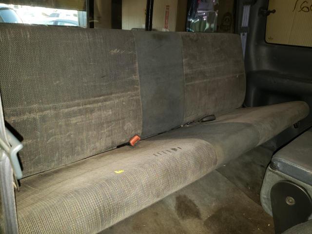 Photo 6 from auction – 1996 DODGE RAM 2500 with VIN 1B7KF23CXTJ112912
