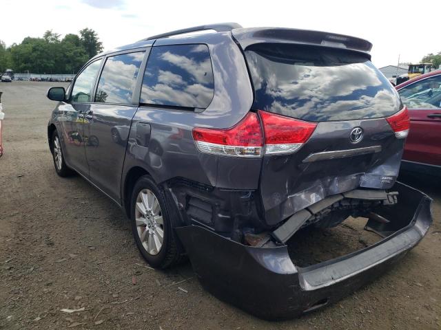 Photo 3 from auction – 2012 TOYOTA SIENNA XLE with VIN 5TDDK3DC2CS033276