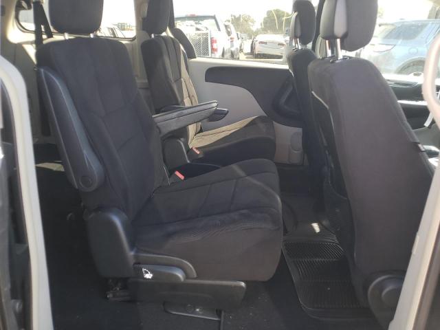 Photo 6 from auction – 2011 CHRYSLER TOWN & COU with VIN 2A4RR5DG1BR613071