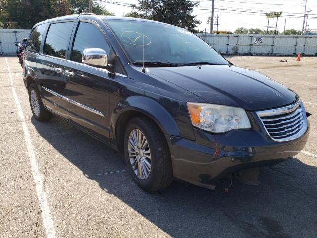 CHRYSLER TOWN & COU 2013 with VIN 2C4RC1CGXDR708975 - Photo from auction