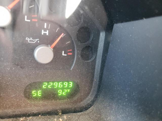 Photo 8 from auction – 2004 FORD EXPLORER X with VIN 1FMZU73W64ZB38367
